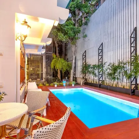 Sathorn Private Pool Villa Bangkok Exterior photo