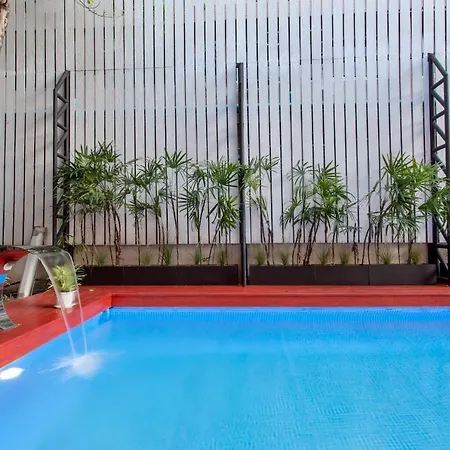 Sathorn Private Pool Villa Bangkok Exterior photo