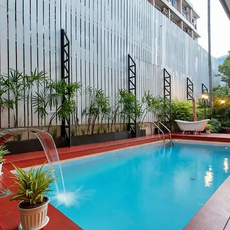 Sathorn Private Pool Villa Bangkok Exterior photo